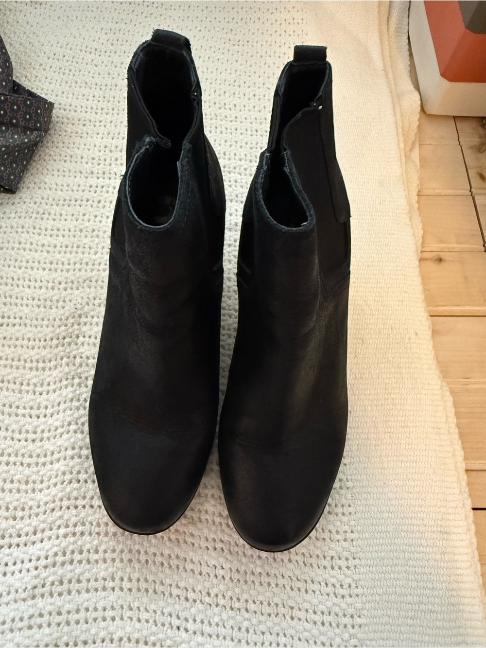 Sorel Black Chelsea Ankle Boots